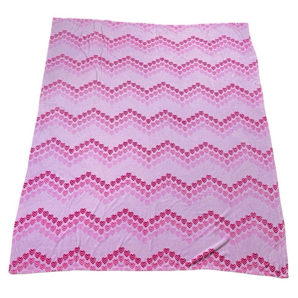 Pink Hearts Blanket Throw 88 x 74 Soft Love Cuddle Girly Winter Warm Cozy Cute
